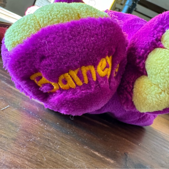 Vintage 1992 Barney The Dinosaur Plush by Dakin is a small 13" stuffed animal - Picture 5 of 7